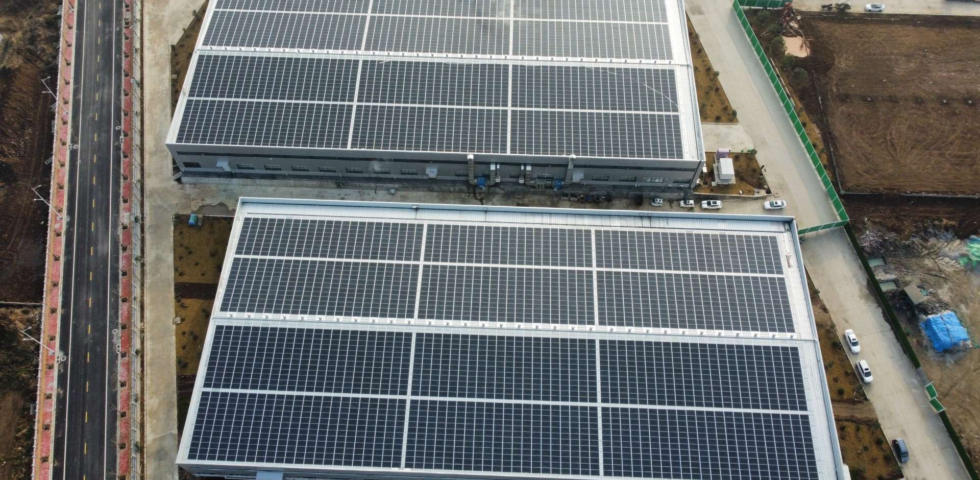 1920-2021年3月，，，，，河南唐河县 中部食物城BIPV光伏项目，，，，，装机量1.8MW，，，，，年发电200万度，，，，，知足45%用电需求.jpg